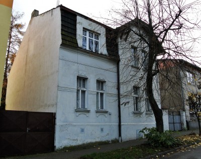 Prodej RD 4+1/G, pozemek 301m2, Divadelní, Kladno