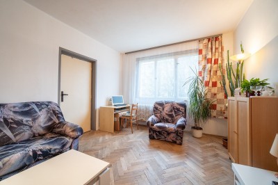 Prodej bytu 2+1/B, 58m2, Pařížská, Kladno