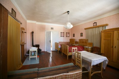 Prodej domu - 300m2, pozemek 440m2 -  obec Vacov