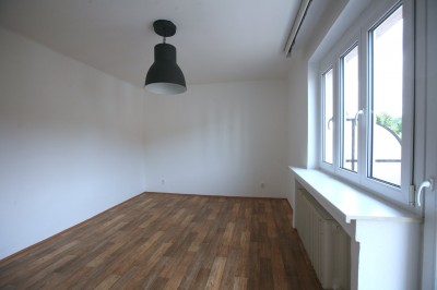 Pronájem bytu 2+1, 60m2 + 18m2 terasa, Praha 5 - Klamovka