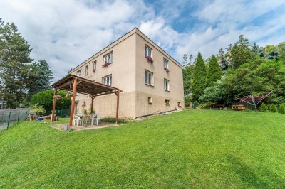 Prodej bytu 3+kk, 71m2, s garáží, Nižbor - ulice Nad Sklárnou