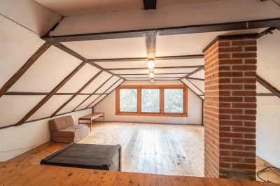 Prodej RD na pozemku 1895m2 -  Slapy, okr. Praha-západ