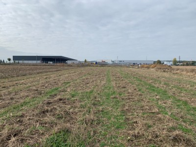 Prodej komerčního pozemku 10 500 m2-Velké Přítočno okr. Kladno