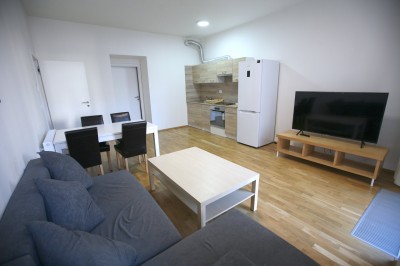 Pronájem bytu 2+kk, 58m2, Praha 8 - Libeň