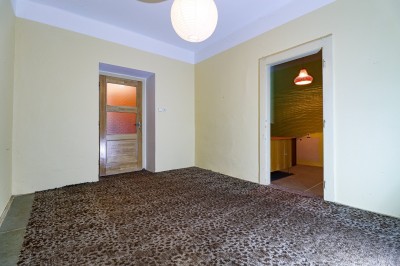 Prodej bytu 2+1 60m2 v OV, ulice Koulova, Praha-Dejvice