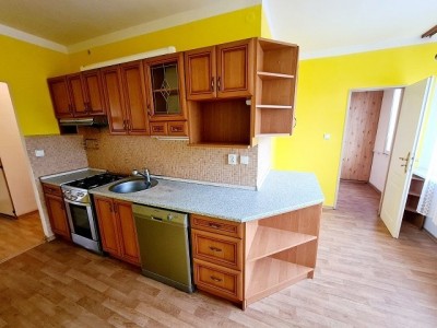 Pronájem bytu 2+1 s lodžií, ul. Plavební, Děčín I