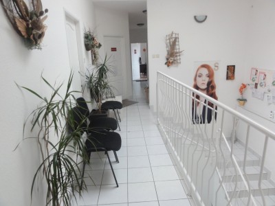 Pronájem prostoru pro komerční využití Karlovy Vary-Tuhnice