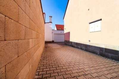 Prodej RD 5+1/G, pozemek 285m2, Trojanova, Kladno