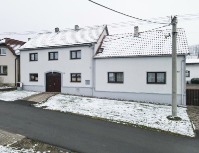 RD s 5ti samostnými byty, dvůr, stodola, Libečov/Chýňava, pozemek 1.748m2