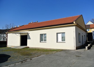 Pronájem nebytových prostor 178m2 užitné plochy, Davídkova, Praha-Libeň