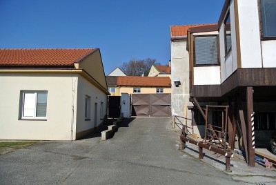 Pronájem nebytových prostor 178m2 užitné plochy, Davídkova, Praha-Libeň