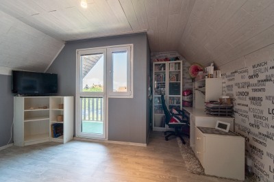 Prodej RD 4+1/2xG, pozemek 773m2, Praha 9 - Újezd nad Lesy