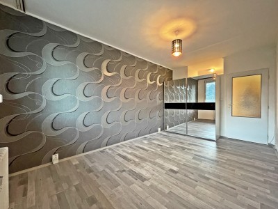 Pronájem bytu 2kk 39 m2 s lodžií 6 m2, ulice Makovského, Praha - Řepy