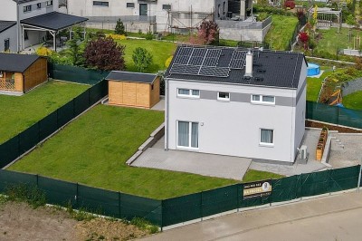 Nízkoenergetický RD 5+kk na pozemku 480m2, Beroun