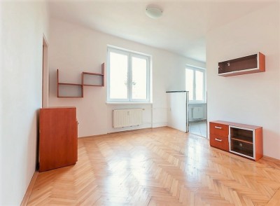 Pronájem, byt 3+kk+B 62 m2, Běchorská, Praha 9 - Horní Počernice