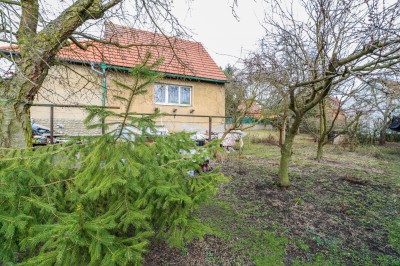 Prodej RD 3+1, 80m2, pozemek 871m2, Stochov - B. Němcové