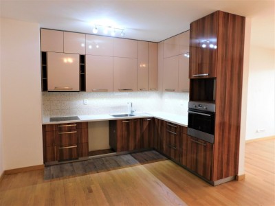 Prodej bytu 3+kk 103 m2, terasa 11 m2, balkon 9 m2 ul. Karla Nového, Benešov.