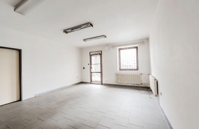 Prodej objektu občanského vybavení, pozemek 439 m2, ul. Stará cesta, Plzeň Doubravka