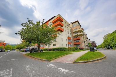 Pronájem, byt 1+kk 28 m2, Velenovského, Praha 10 - Záběhlice