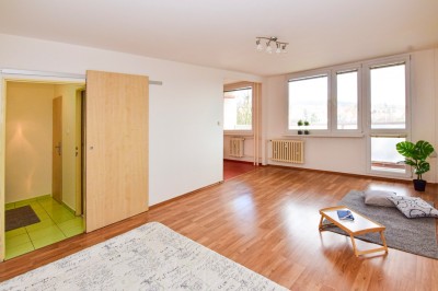 Pronájem bytu 1+1, 39m2, Praha 8- Kobylisy
