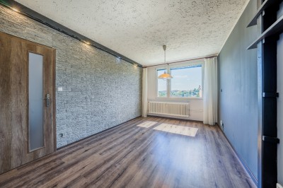 Pronájem 2+kk, 40 m2, Beroun, 8.patro