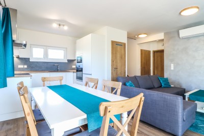 Novostavba rodinného domu 5kk, pozemek 479 m2, Beroun