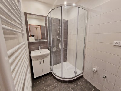 Pronájem byt 2+kk/L 46,5m2 - Kladno, Ostrovec - Na Vyhaslém