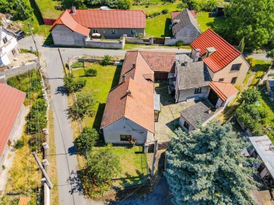 Rodinný dům se zahradou, pozemek 649 m2, Mělník - Vehlovice