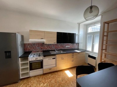 Pronájem bytu 3+kk 78m2, Praha, Nádražní ul.