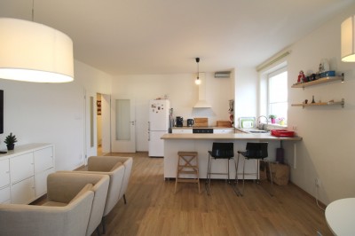 Pronájem bytu 2kk, 65m2, Praha 5- Zličín, ul. Hevlínská