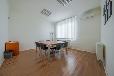 Pronájem nebytových prostor 350m2 užitné plochy, Davídkova, Praha-Libeň