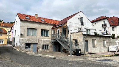 Pronájem nebytových prostor 350m2 užitné plochy, Davídkova, Praha-Libeň