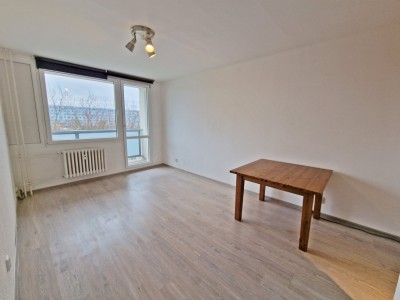Pronájem byt 2+kk/L, 48m2, ul.Mostecká, Kladno