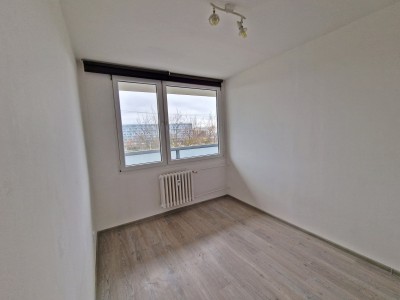 Pronájem byt 2+kk/L, 48m2, ul.Mostecká, Kladno