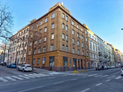 Pronájem bytu 2+kk, 38 m2 - ulice Hartigova, Praha 3 - Žižkov