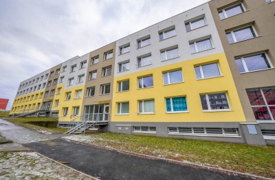 Prodej bytu 3+1/OV, 70m2, komora, sklep, Slaný - Pražská