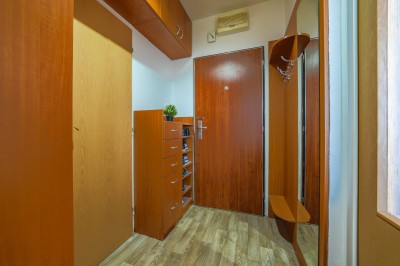 Prodej bytu 2kk, ulice Olštýnská, Praha 8 - Trója