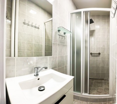 Pronájem, byt 1+kk 28 m2, Jabloňová, Praha 10 - Zahradní Město