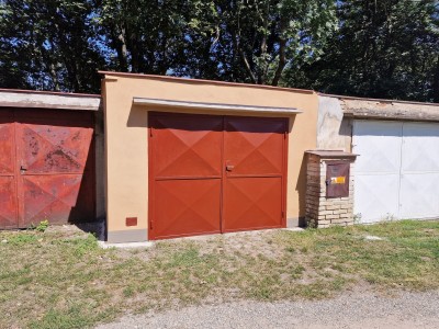Prodej garáže 18 m2, OV - Smečno, okr. Kladno