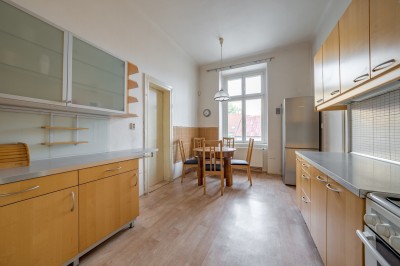 Prodej bytu 3+1, 92m2, OV, Praha 5 - Smíchov