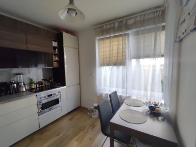 Pronájem bytu 1kk 37m2 se zahrádkou, Praha ul. Sazovická