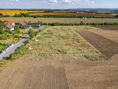 Prodej stavebního pozemku 944m2, Dobříč, okr. Praha západ