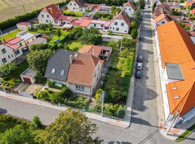 Prodej RD 4+1/G, 150m2, pozemek 655m2, Vinařice - VIII. ulice