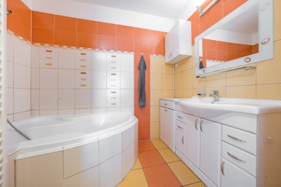 Prodej byt 3+1/L + garáž  - Smečno, okr. Kladno