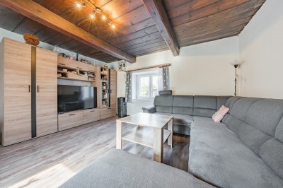Prodej chalupa 3+1, G, užit. plocha 130 m2, pozemek 314 m2 Buškovice u Podbořan okr. Louny