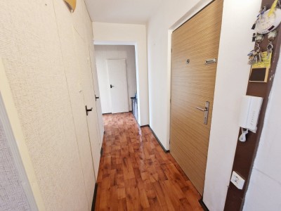 Pronájem byt 2+1/L , 65m2 - Kladno, ul. Litevská