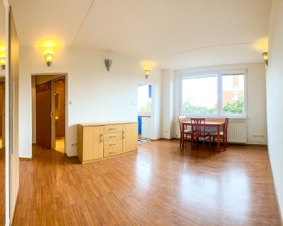 Pronájem, byt 1+1 30 m2, Mazurská, Praha 8 - Troja