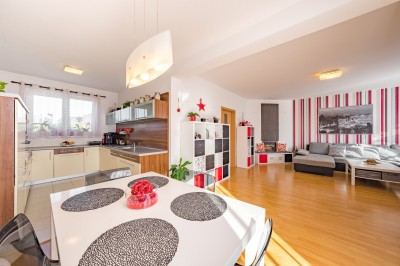 Prodej RD 4+1, 120m2, pozemek 396m2, Nové Strašecí - Fibichova