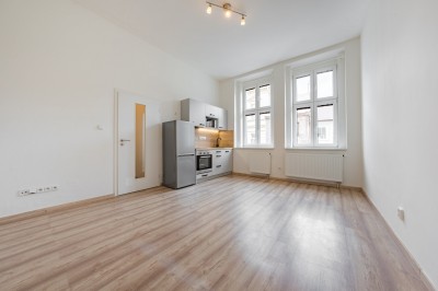 Prodej bytu 2+kk, 34 m2 - ulice Třebízského - Slaný