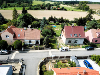 REZERVOVÁNO - Stavební pozemek 992 m2, Unhošť - Amerika, U Čeperky